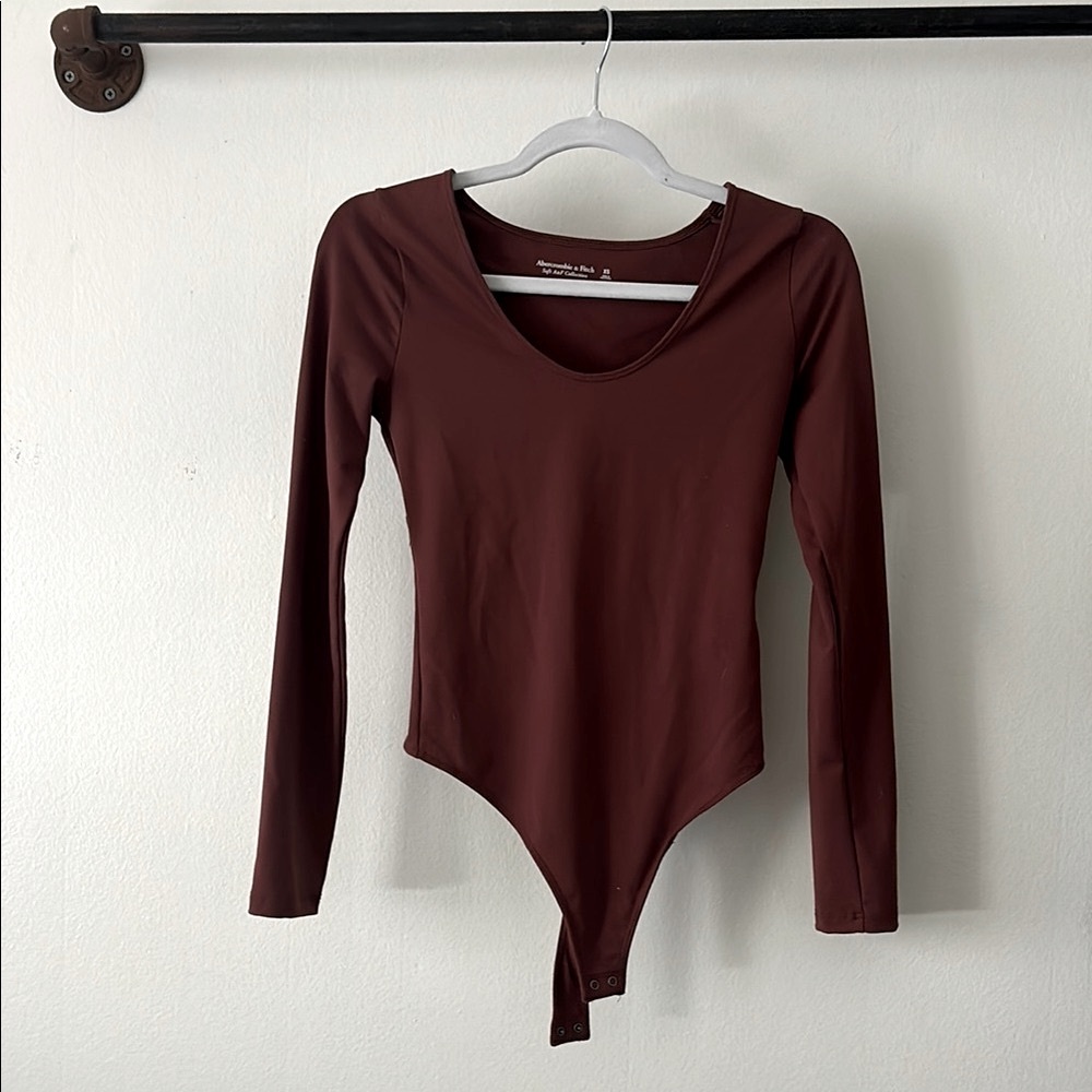Elegant Maroon Long Sleeve Bodysuit